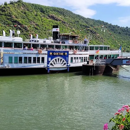 Mit Grosser Terrasse Appartement