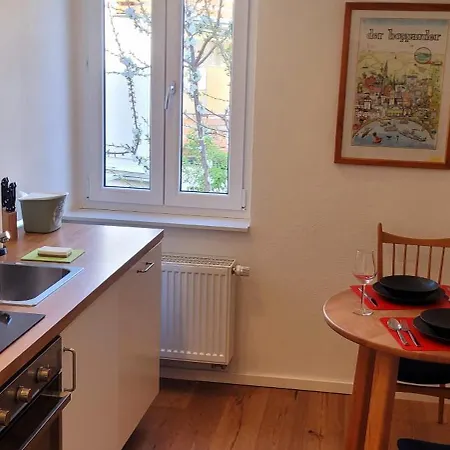 Mit Grosser Terrasse *