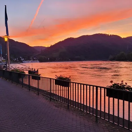 Mit Grosser Terrasse Boppard