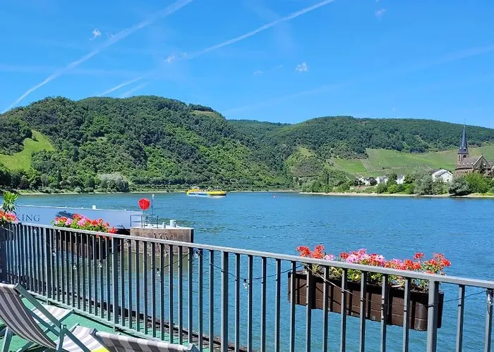 Mit Grosser Terrasse