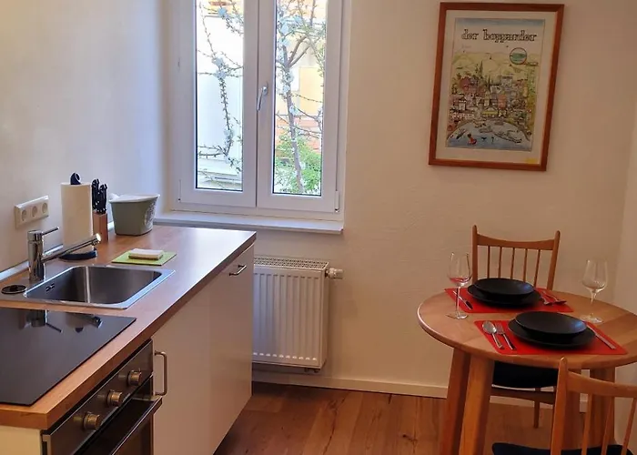 Mit Grosser Terrasse *